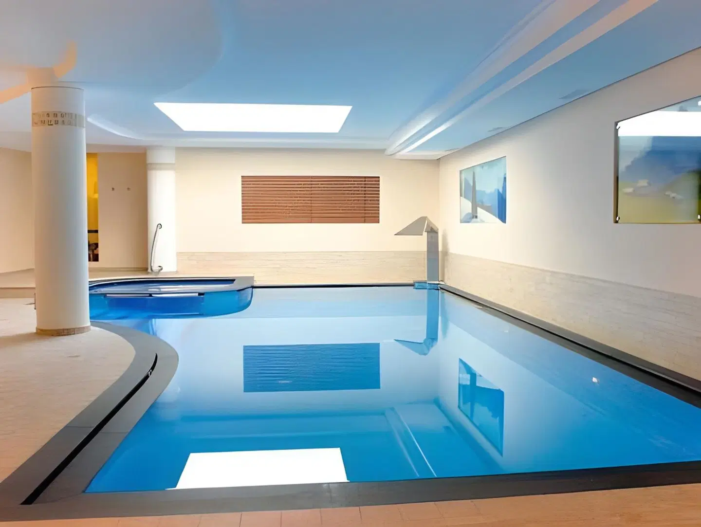 Hotel Teresa Hallenbad