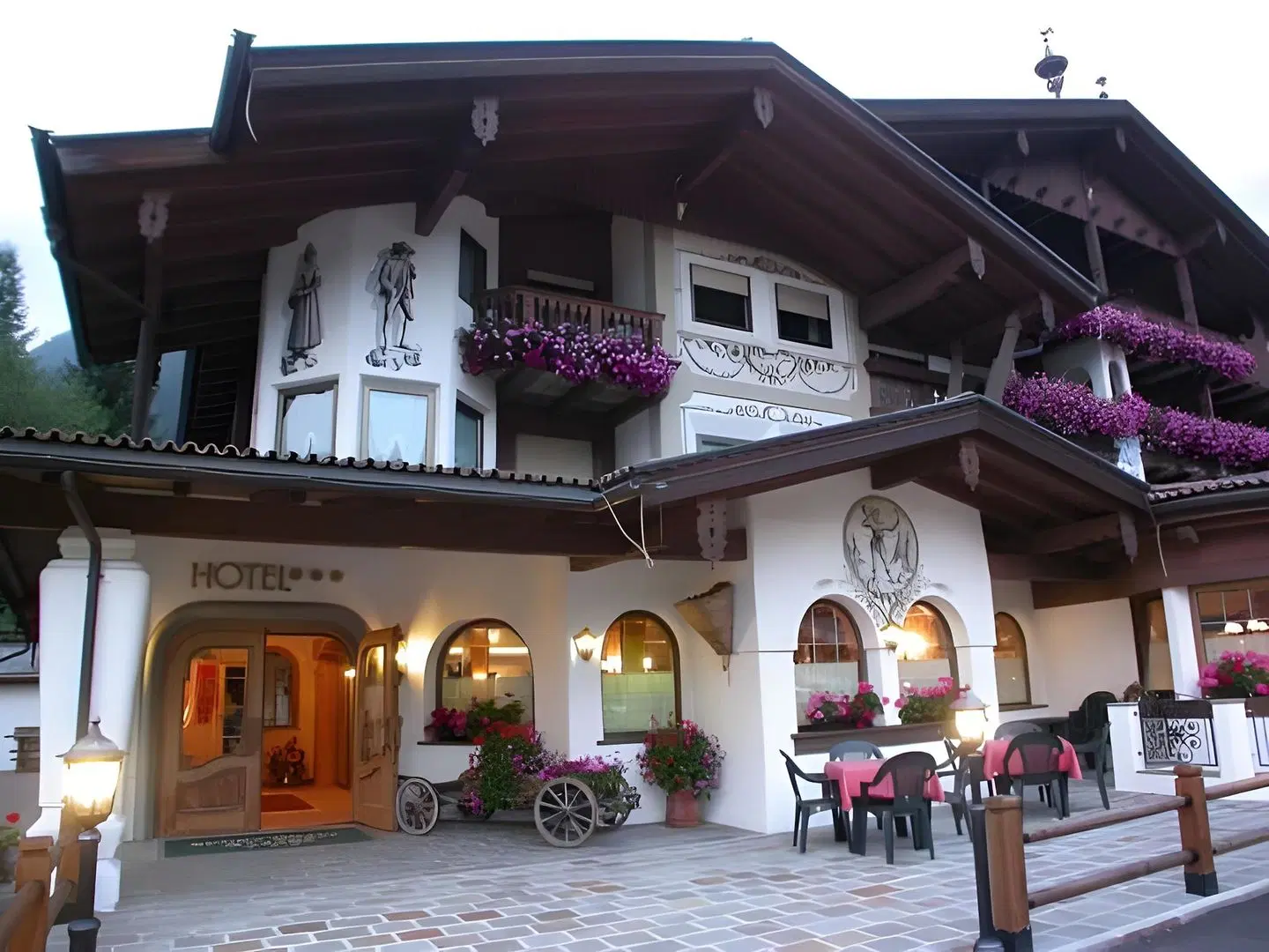Sport Hotel Majarè EXTERIOR