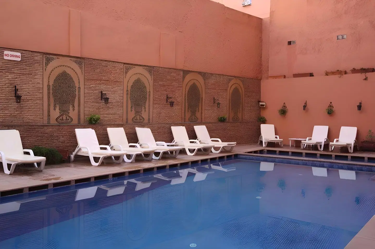 Moroccan House Casablanca Hallenbad