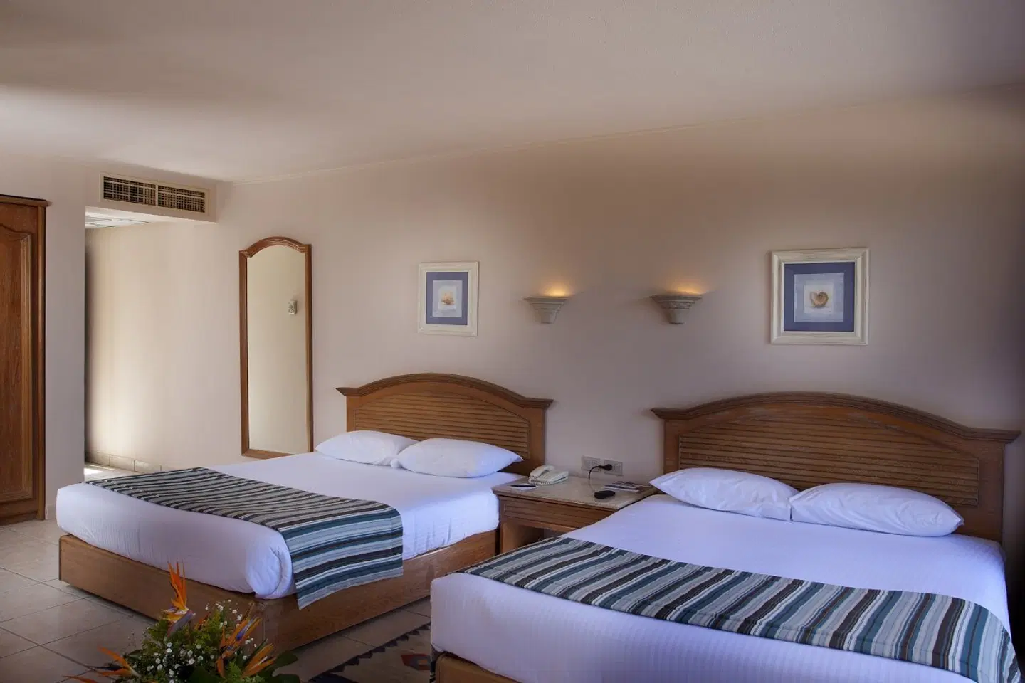 SUNRISE Juman Beach Resort ROOM_EXAMPLE