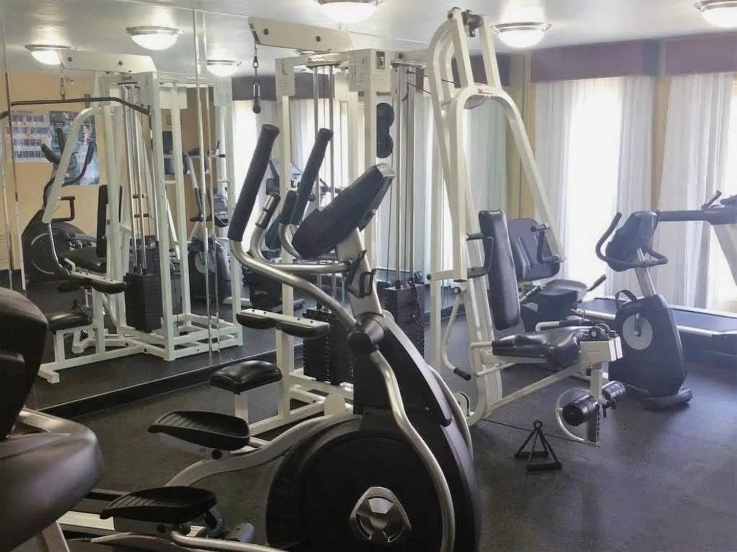 Governors Suites Hotel SPORTS_AND_LEISURE