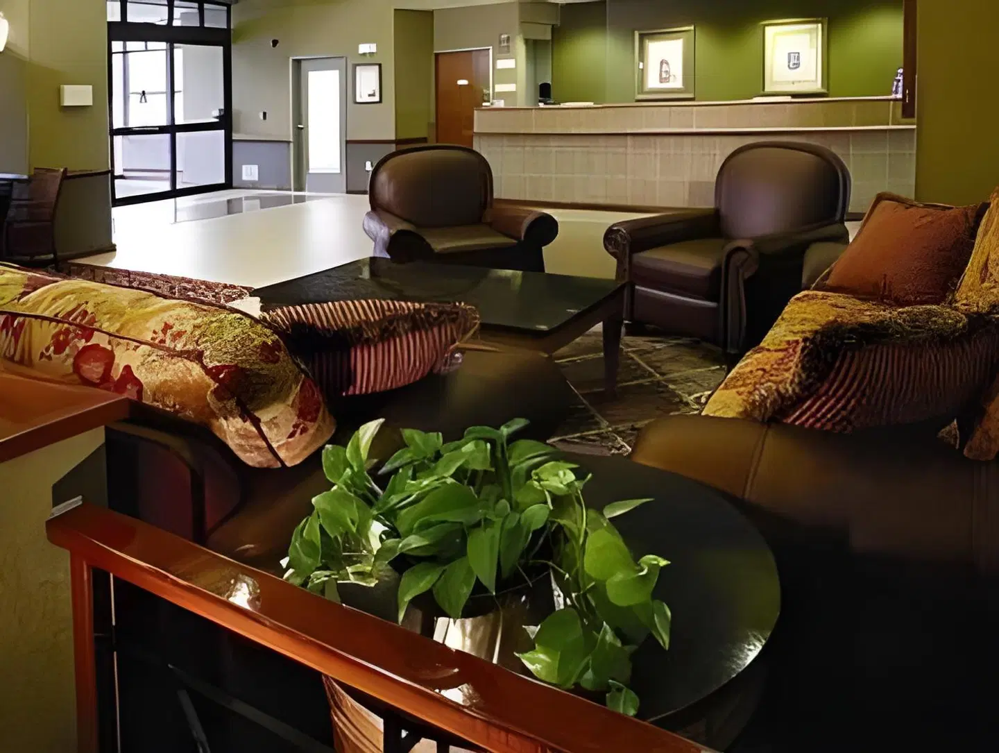 Holiday Inn Express & Suites South Portland by IHG LOUNGE_LOBBY