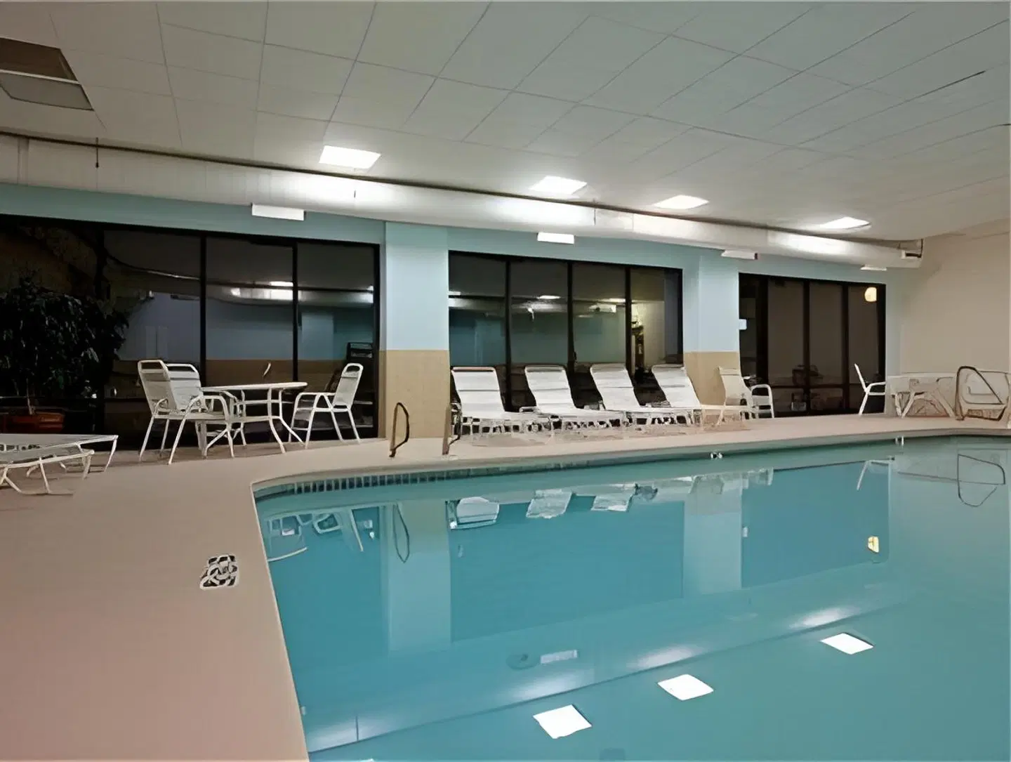 Holiday Inn Express & Suites South Portland by IHG Hallenbad