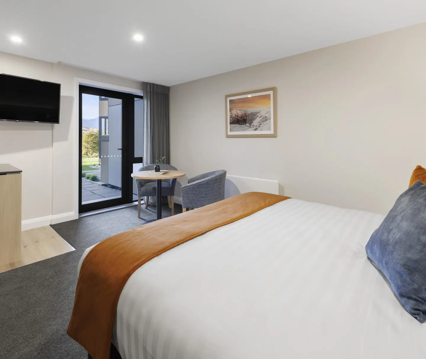Oaks Shores ROOM_EXAMPLE
