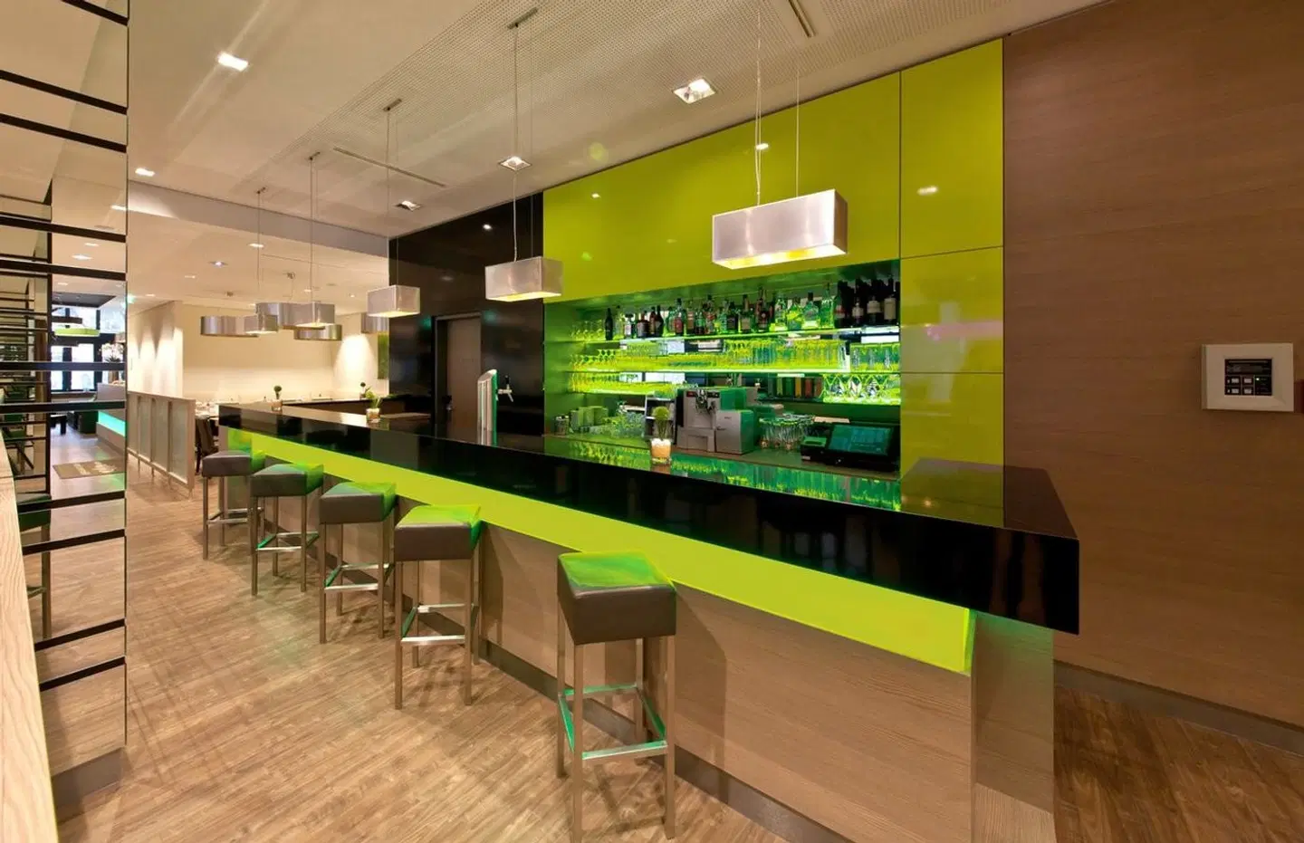 Garner Hotel Berlin - Charlottenburgm by IHG Bar