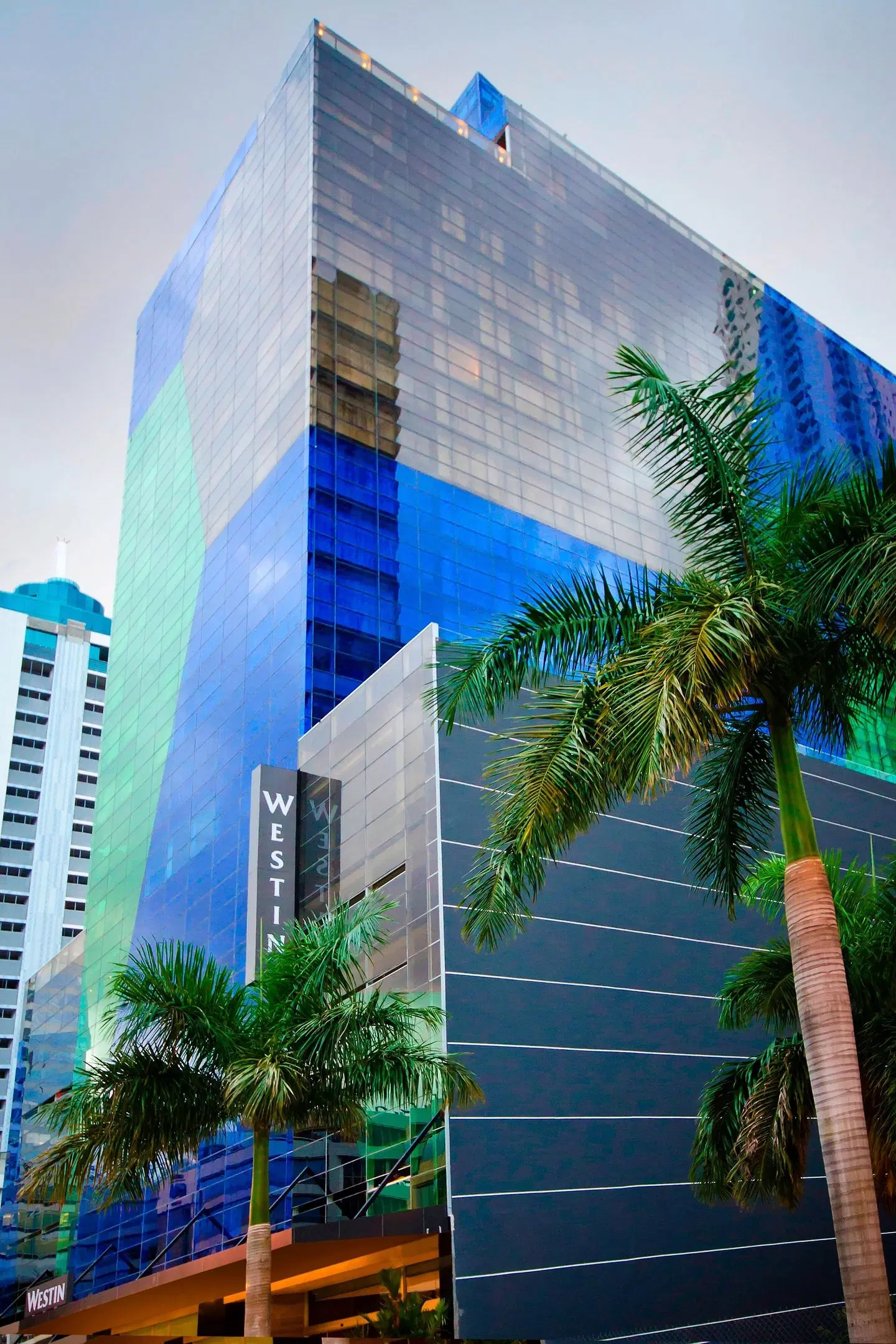 The Westin Panama EXTERIOR