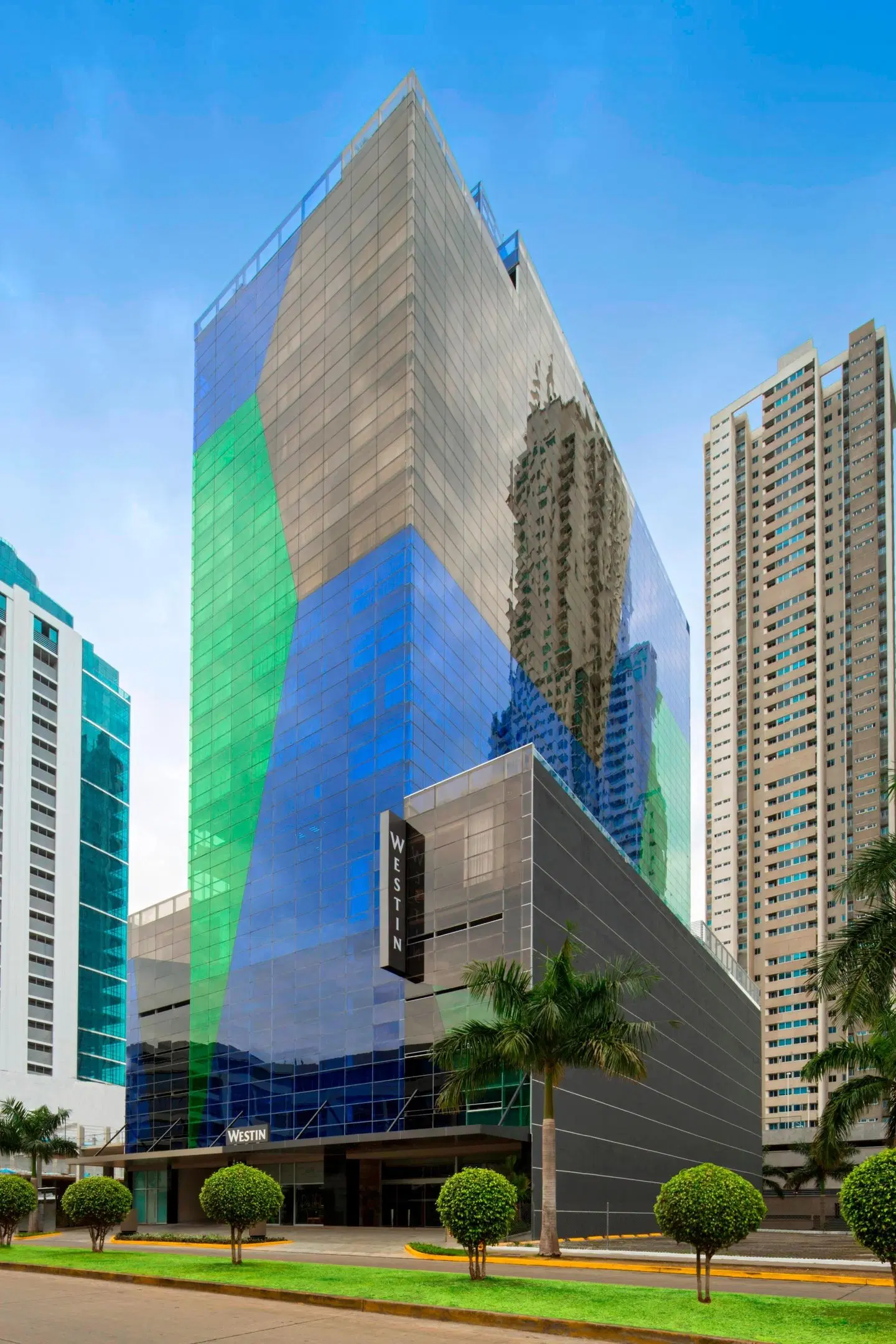 The Westin Panama EXTERIOR