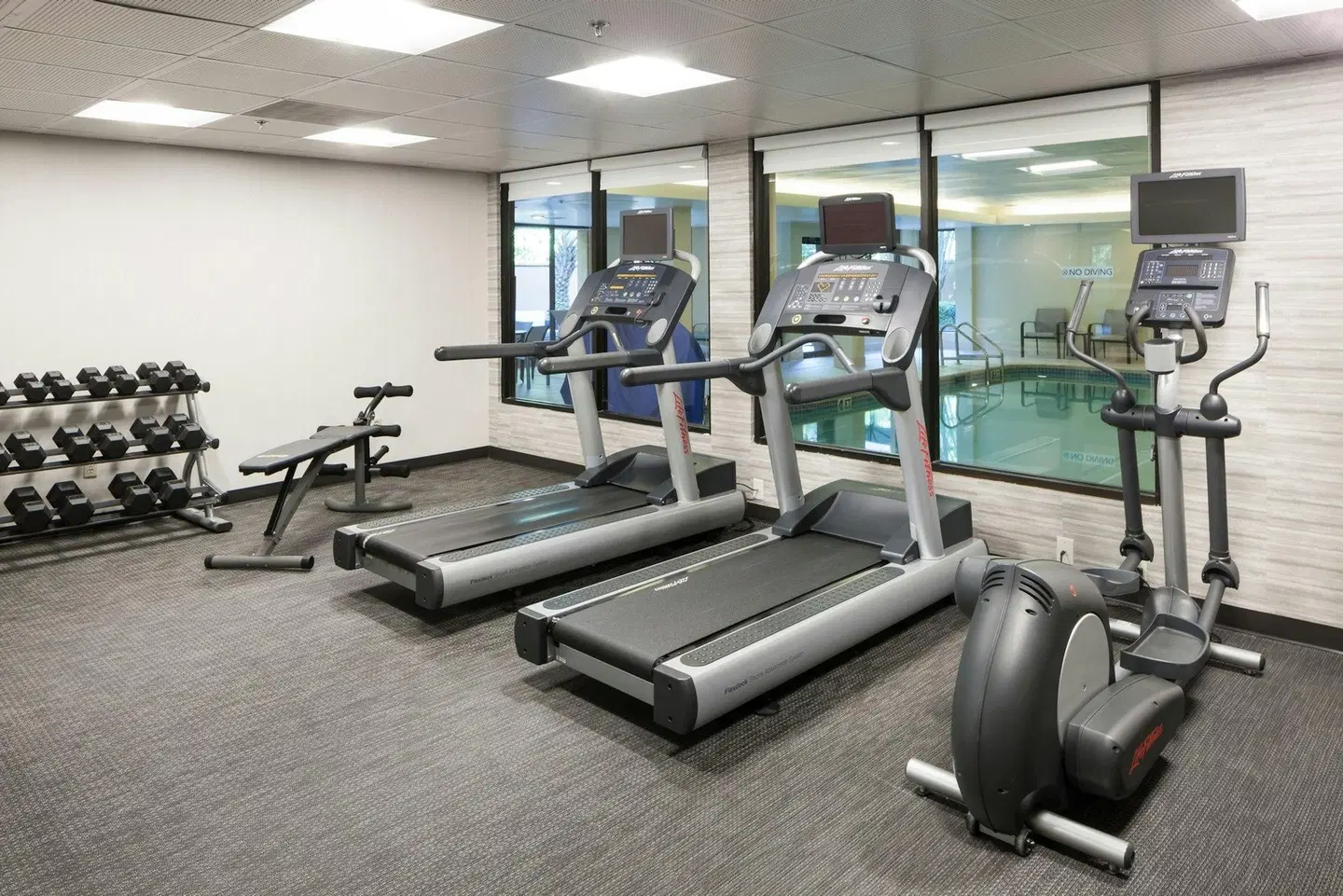 Courtyard by Marriott Pensacola SPORTS_AND_LEISURE