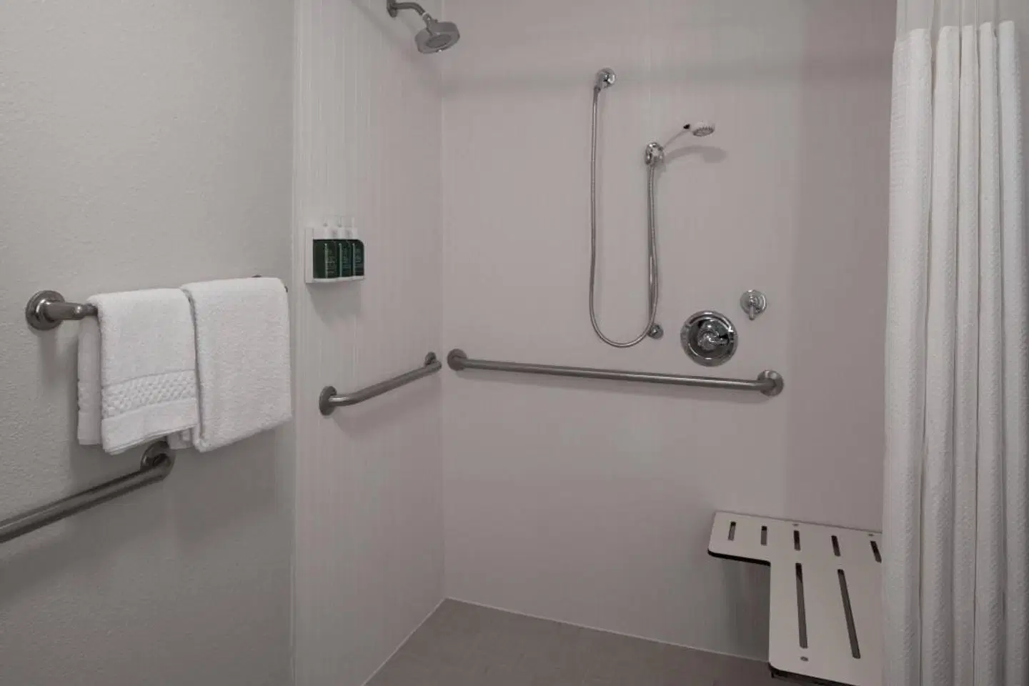 Courtyard by Marriott Jacksonville at the Mayo Clinic Campus/Beaches Badezimmer