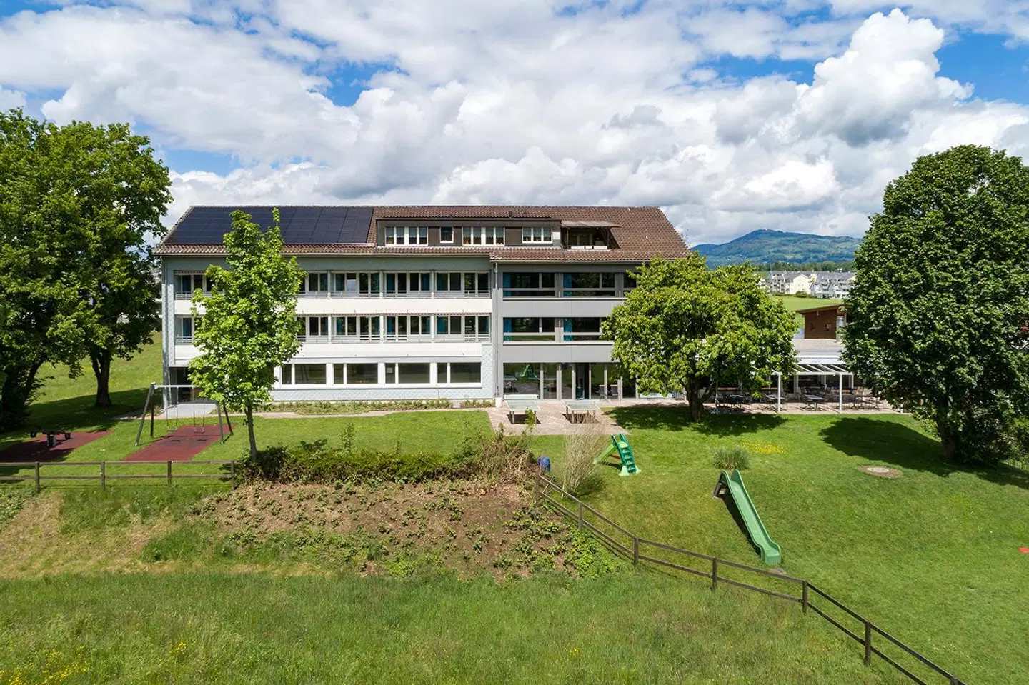 Busskirch Rapperswil-Jona EXTERIOR