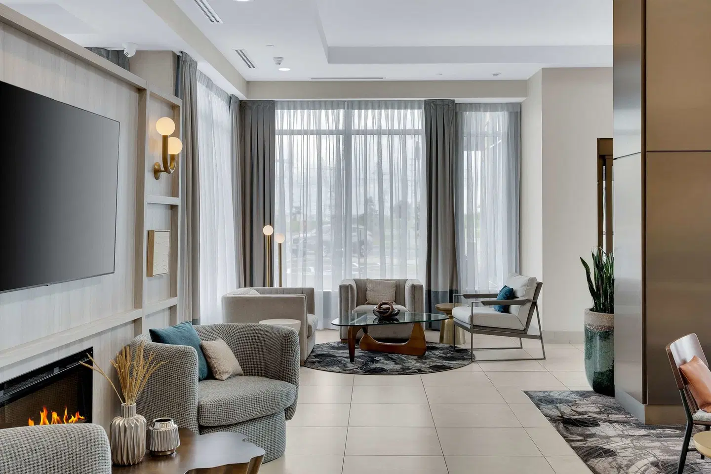 Hilton Garden Inn Toronto/Brampton LOUNGE_LOBBY