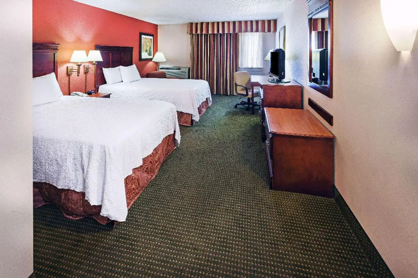 AmericInn by Wyndham Omaha ROOM_EXAMPLE
