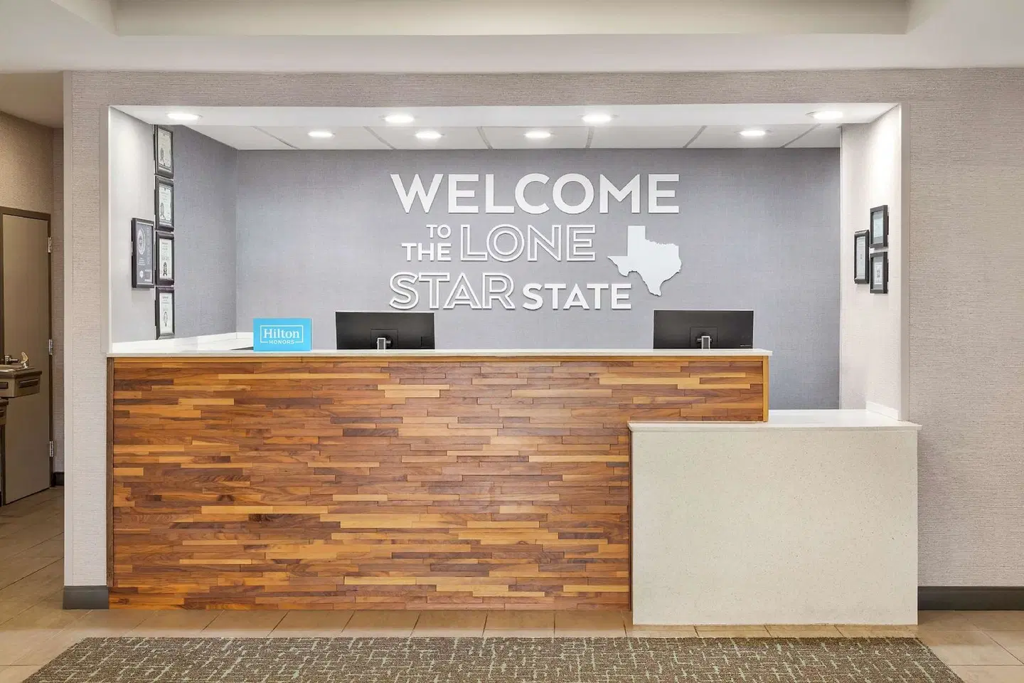 Hampton Inn Paris LOUNGE_LOBBY