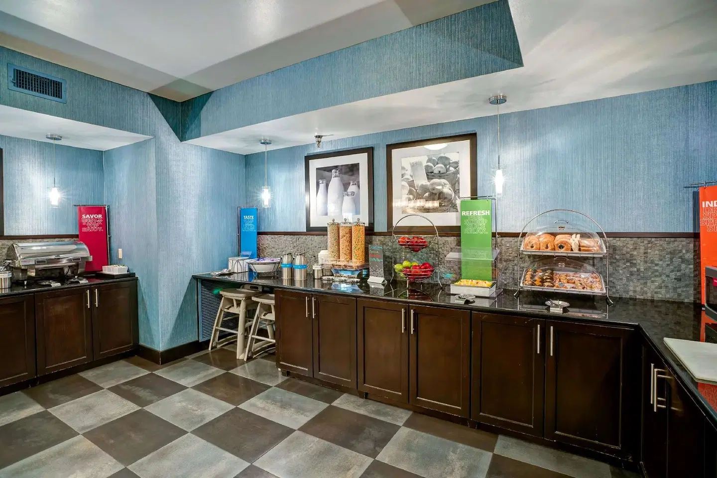 Hampton Inn State College Restaurant