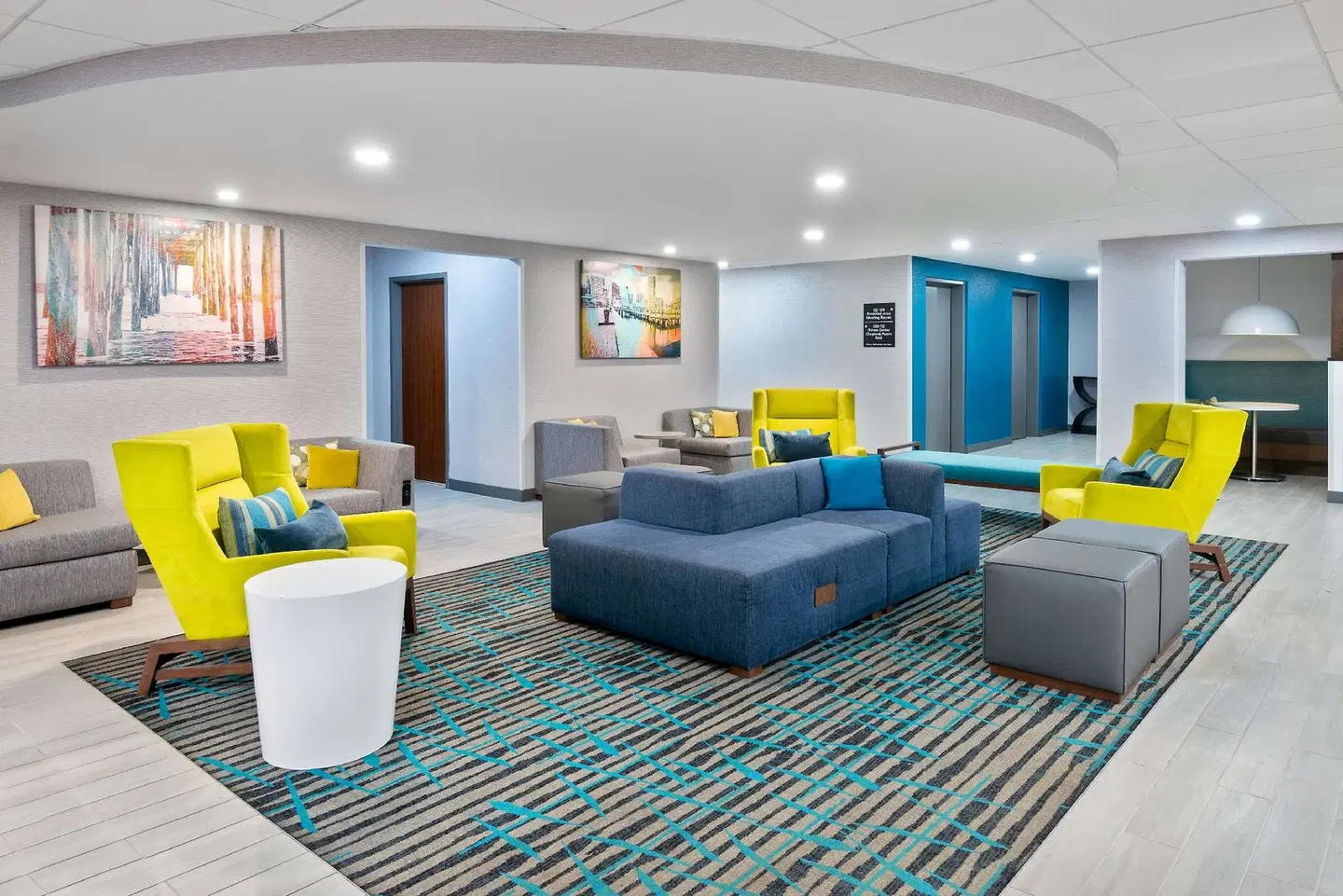 Hampton Inn Salisbury LOUNGE_LOBBY