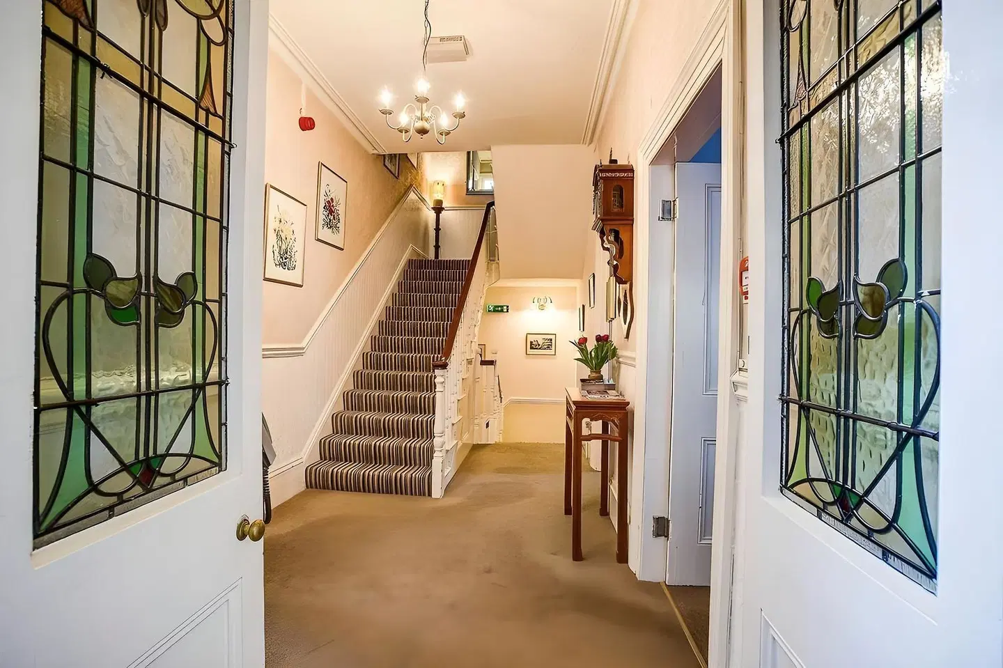 Tyndall Villa Boutique B&B Badezimmer