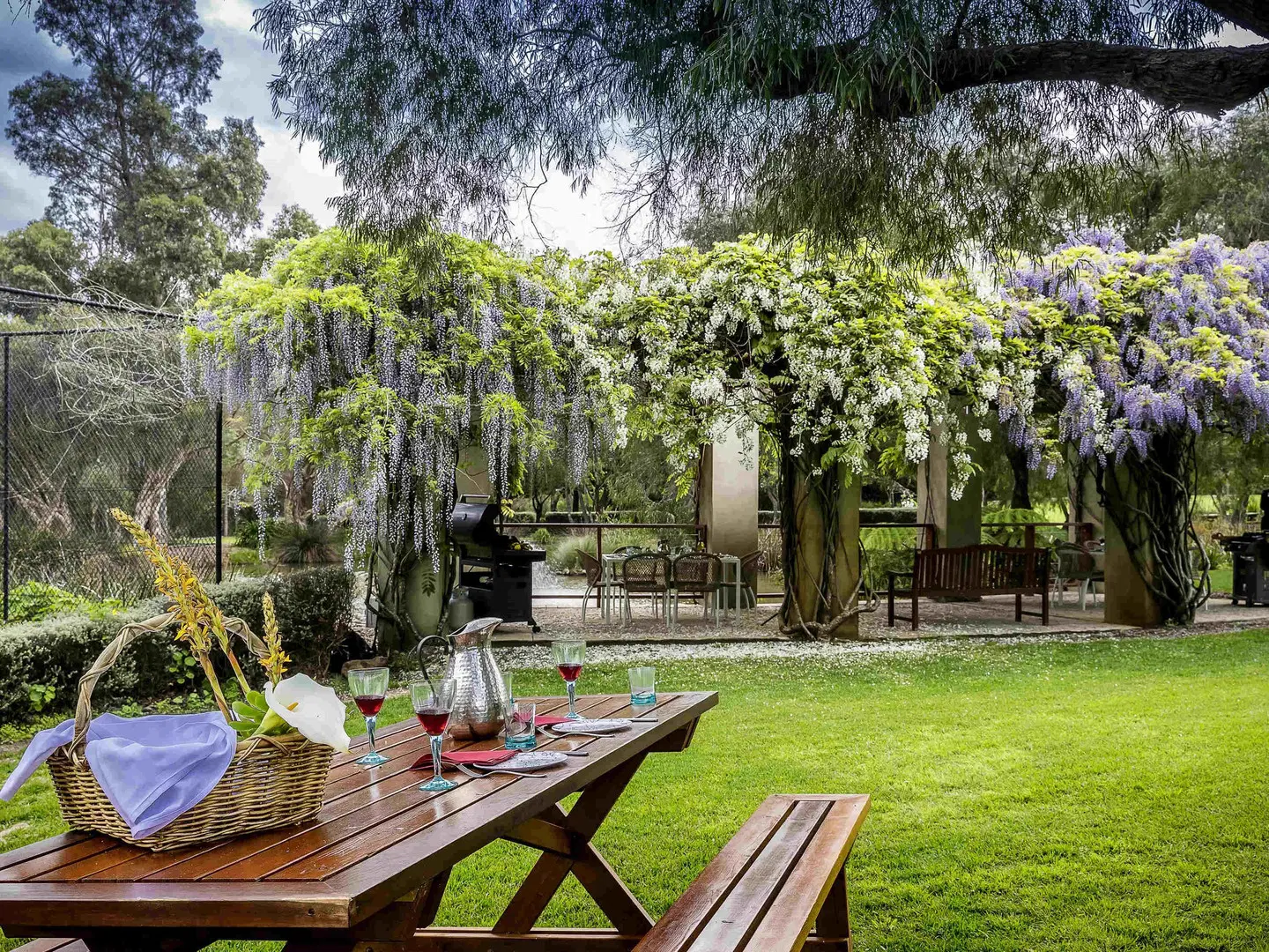 Grand Mercure Basildene Manor Accor Vacation Club Apartments Garten