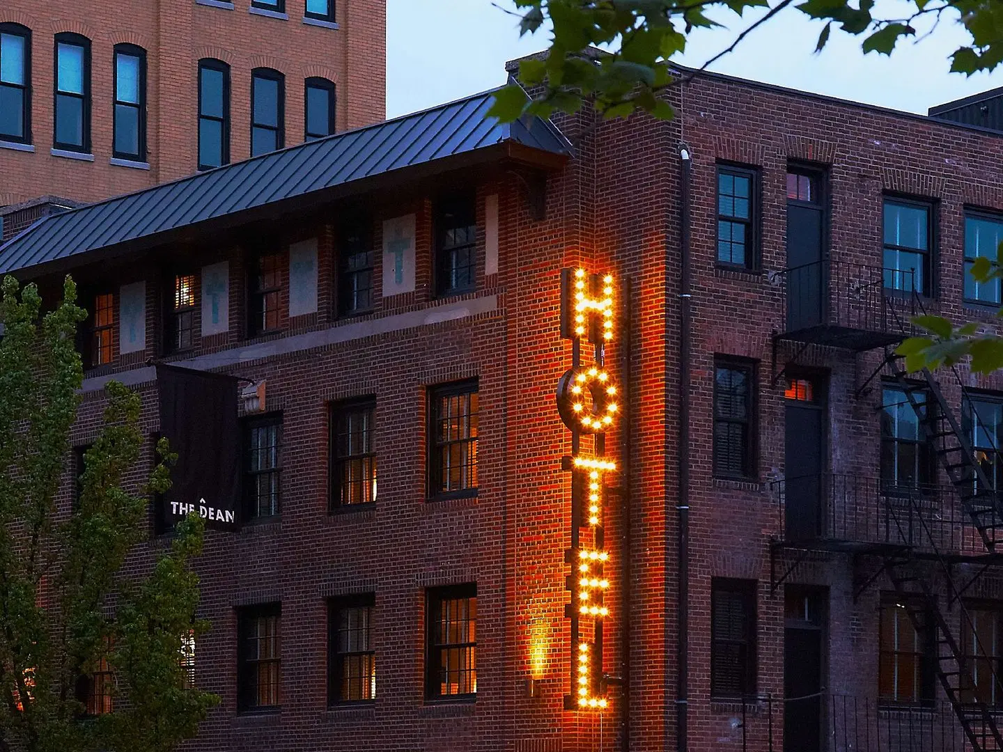 Neptune, an Ash Hotel EXTERIOR