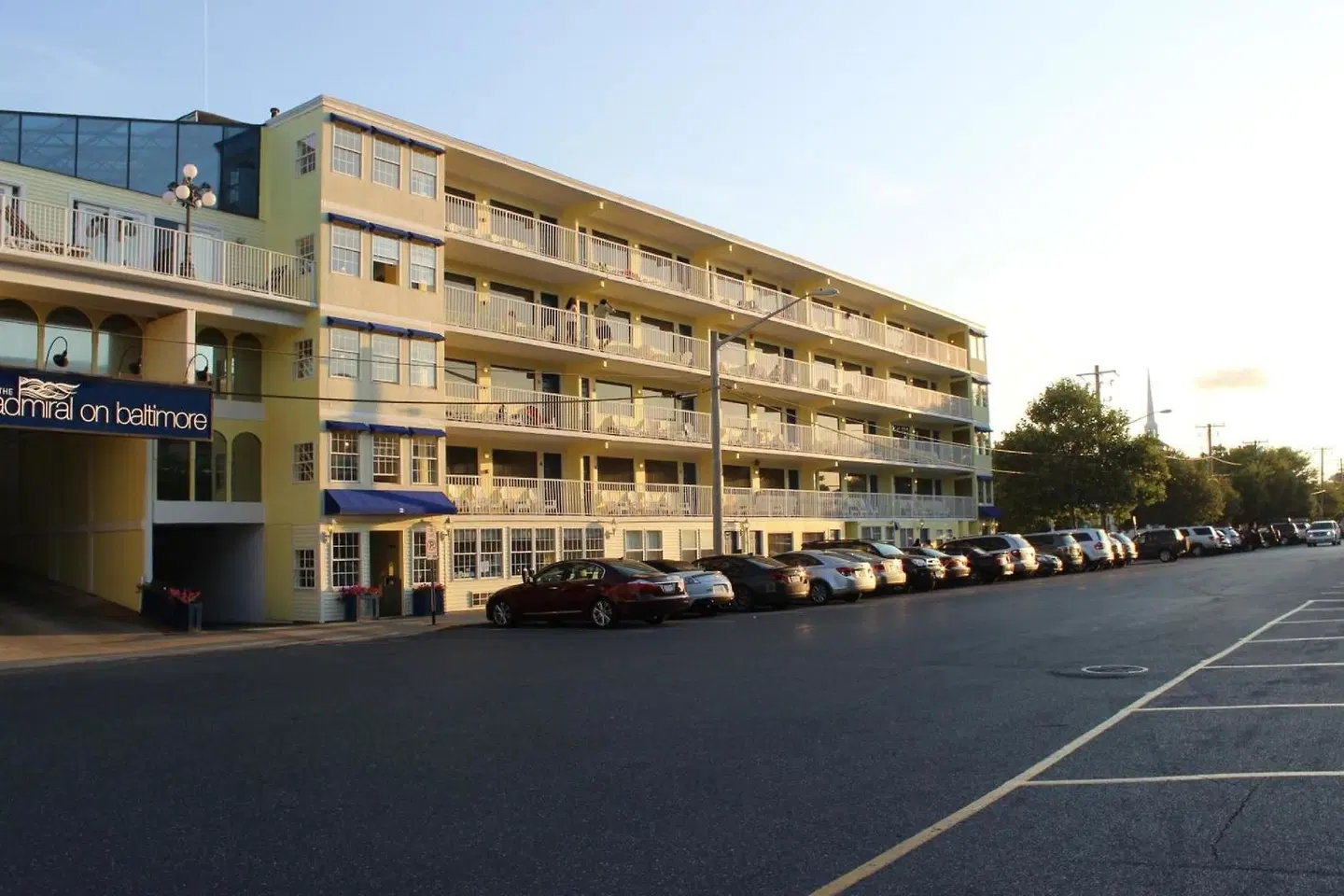 Admiral on Baltimore EXTERIOR