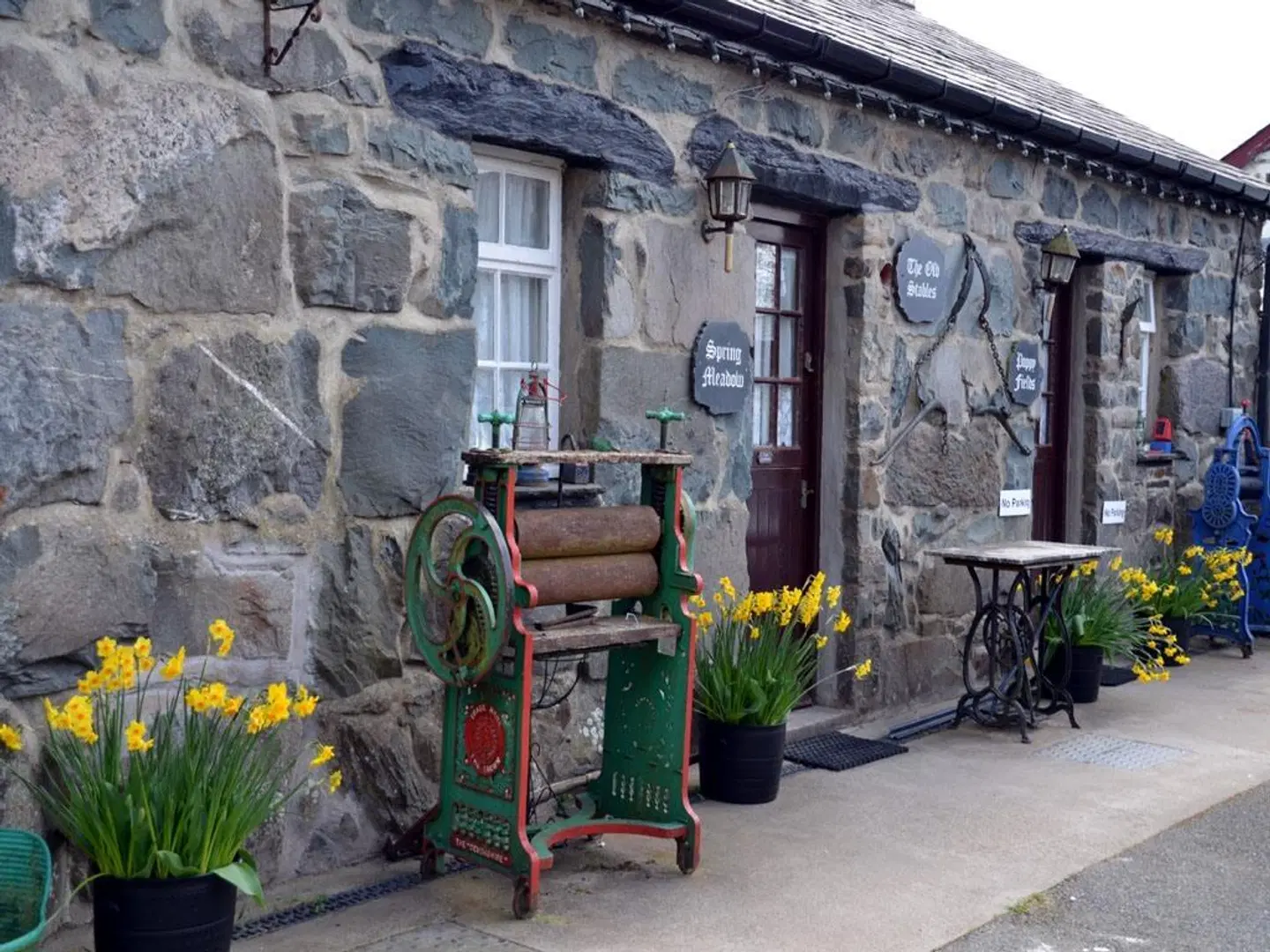 Old Mill Farmhouse EXTERIOR