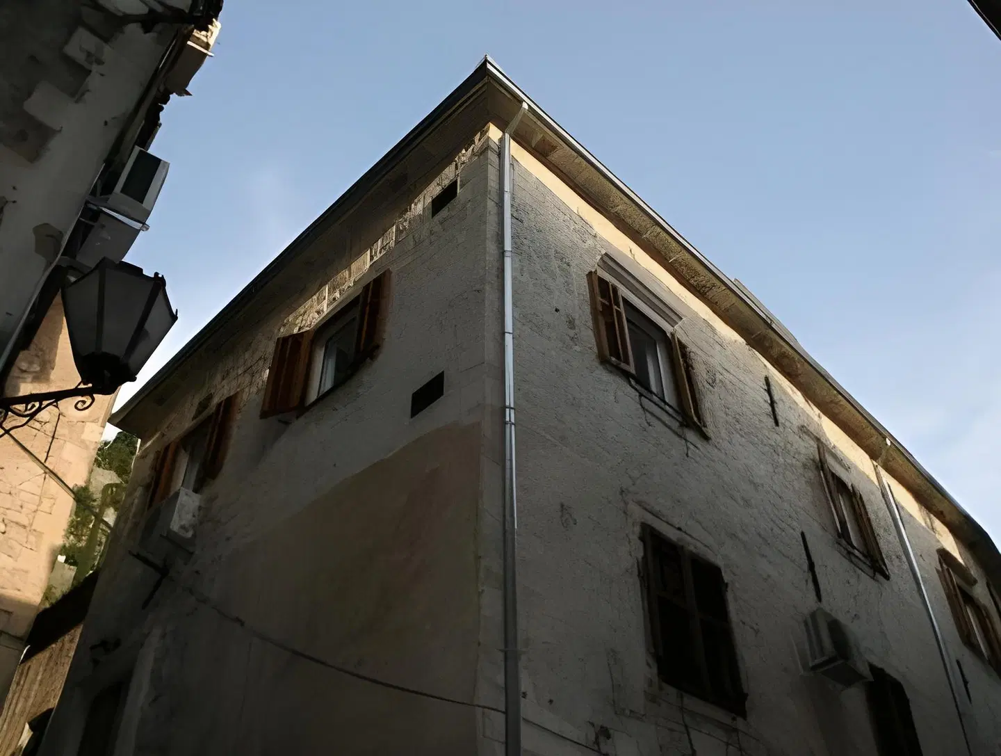 D & Sons Apartments EXTERIOR