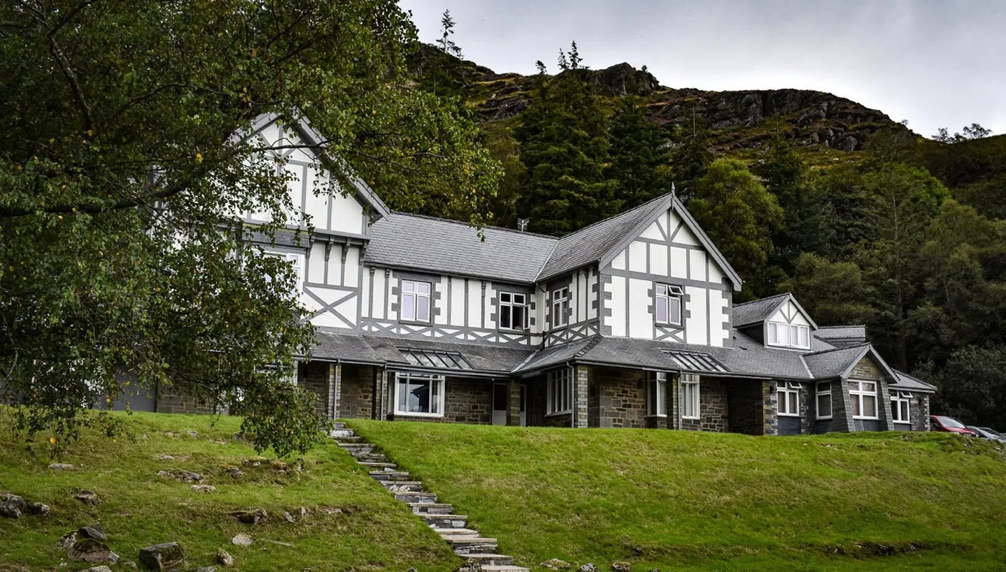 Plas Weunydd EXTERIOR