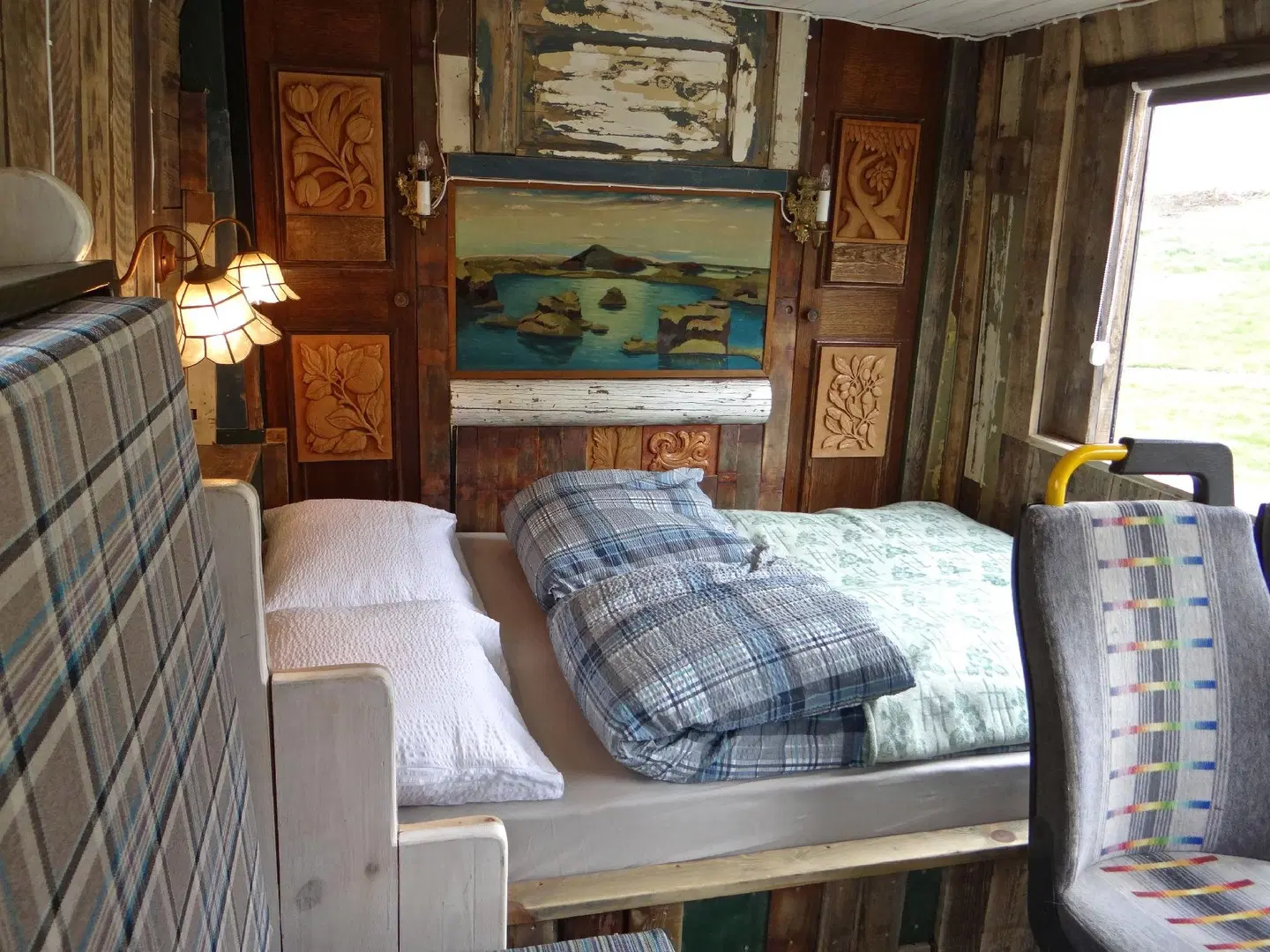 ESJAN ROOM_EXAMPLE