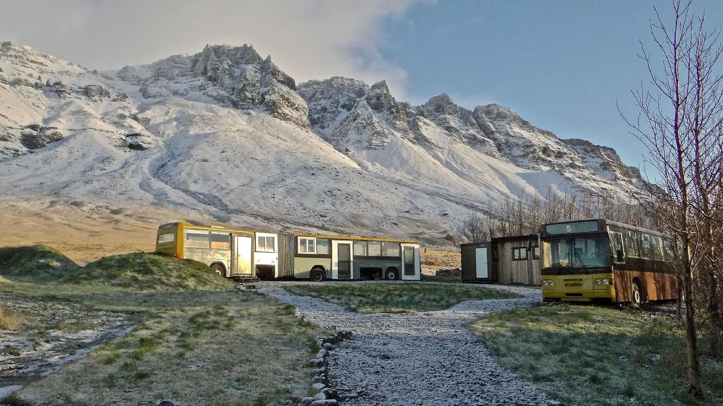 ESJAN EXTERIOR