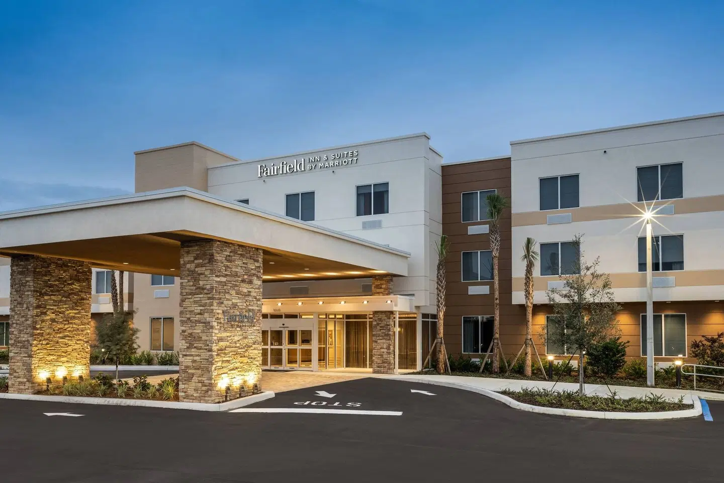 Fairfield by Marriott Inn & Suites Vero Beach EXTERIOR