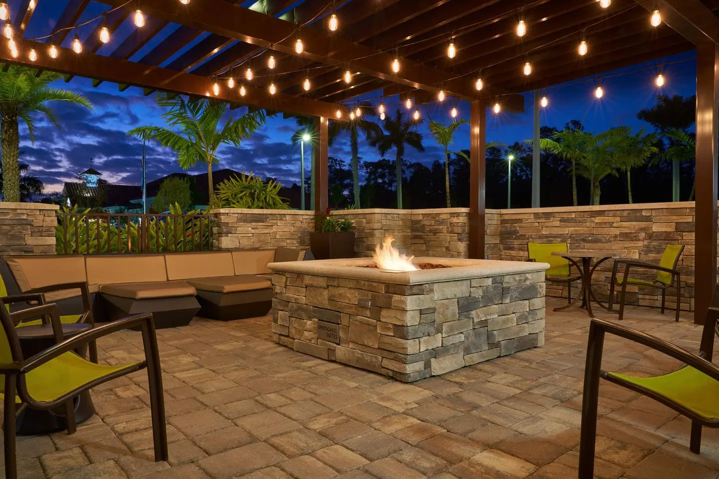 SpringHill Suites by Marriott Fort Myers Estero Terrasse