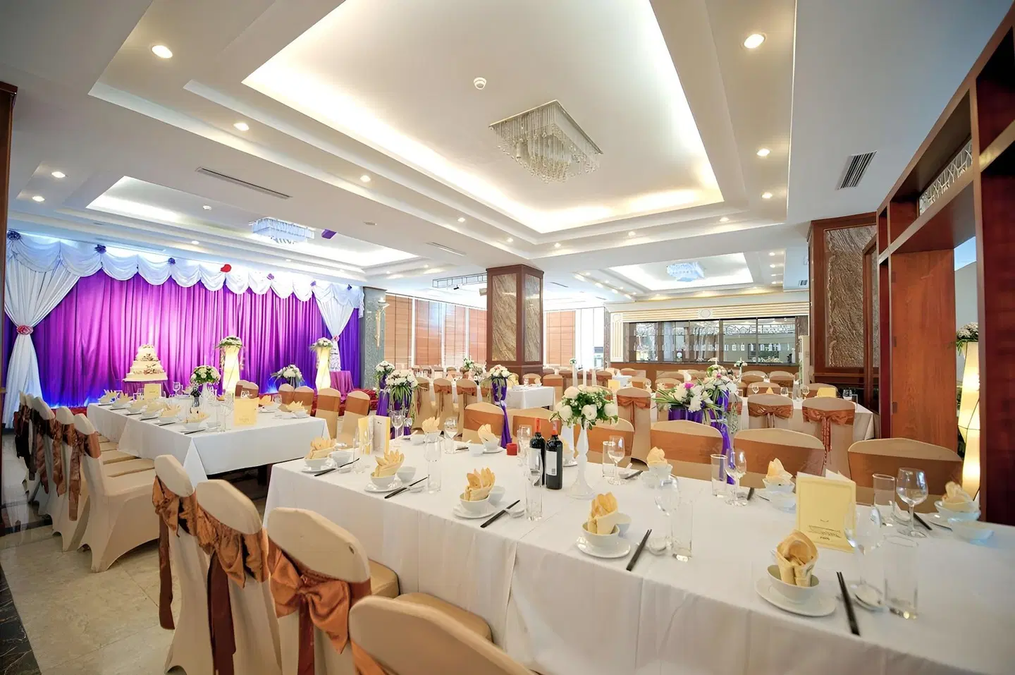 Muong Thanh Xa La Hotel Restaurant
