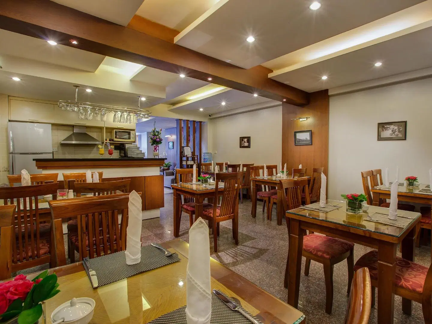 Hanoi Elegance Ruby Hotel Bar