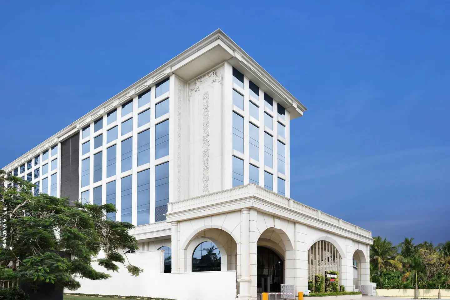 Courtyard by Marriott Bengaluru Hebbal EXTERIOR