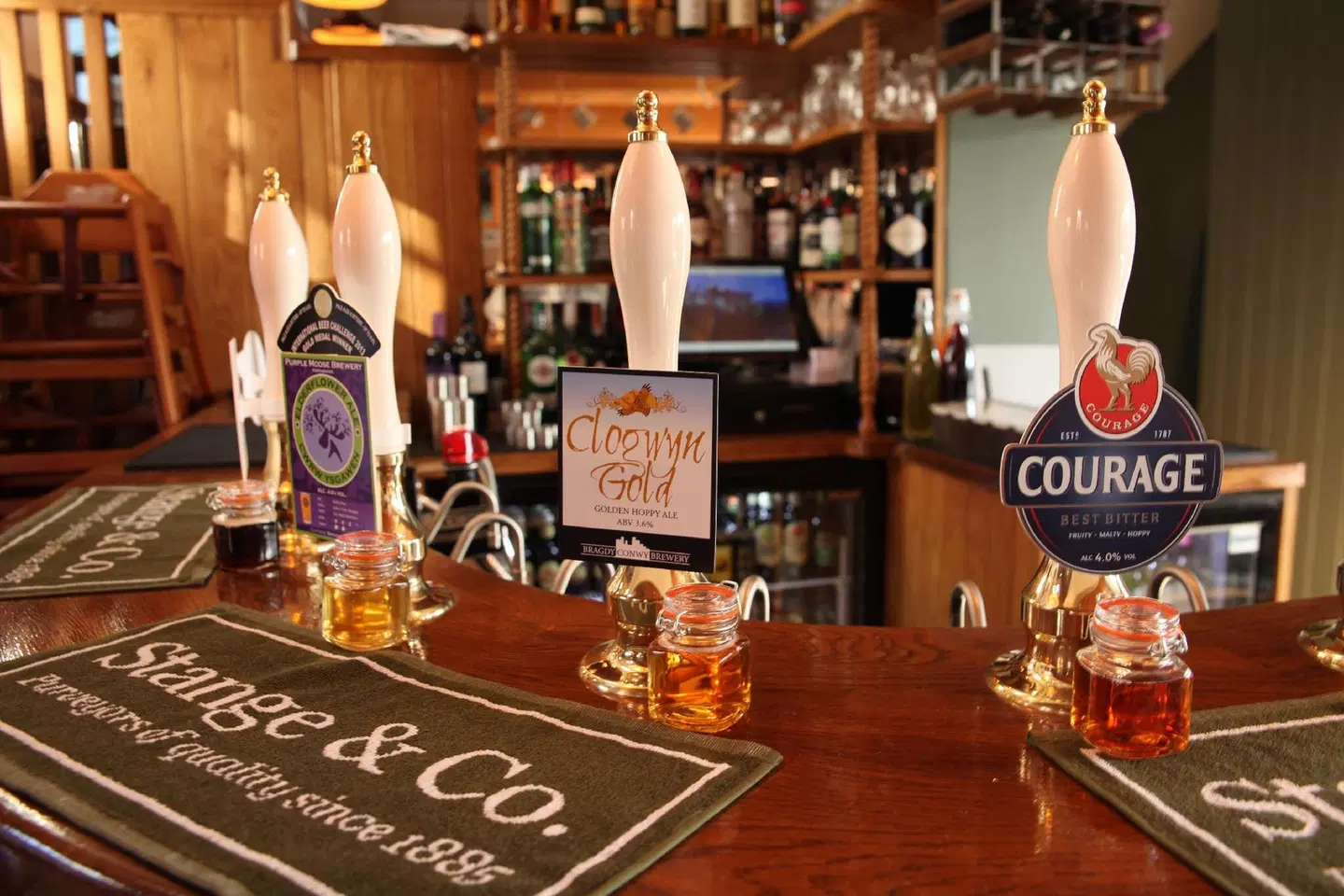 The Erskine Arms LOUNGE_LOBBY