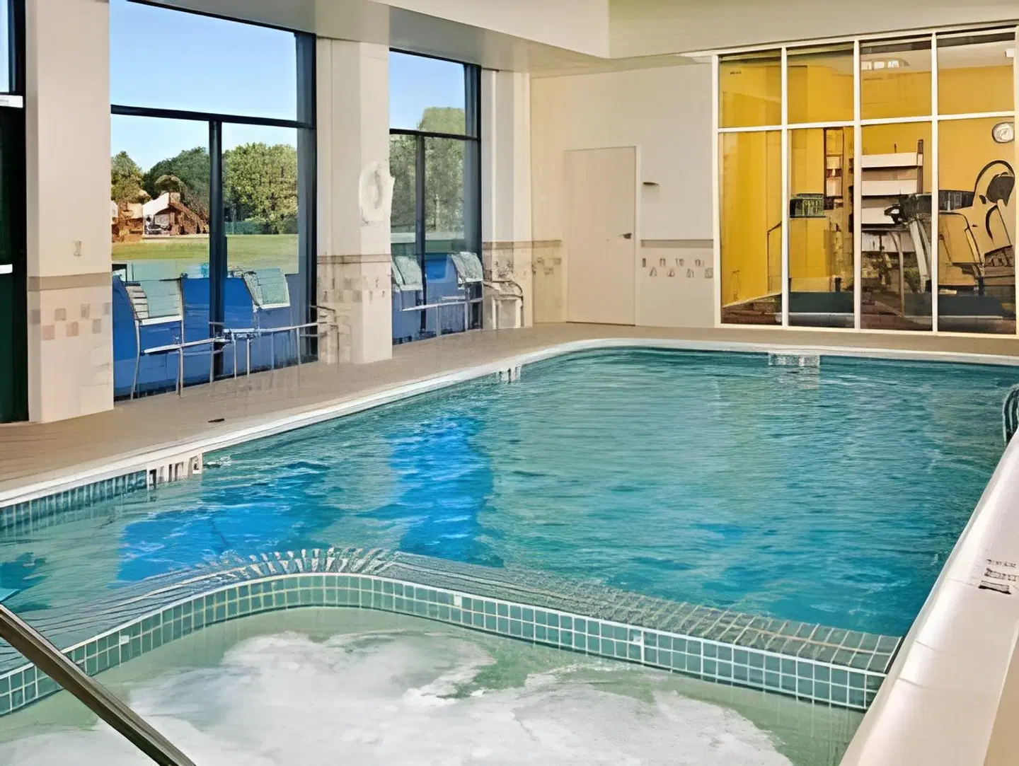 Residence Inn by Marriott Aberdeen at Ripken Stadium Hallenbad