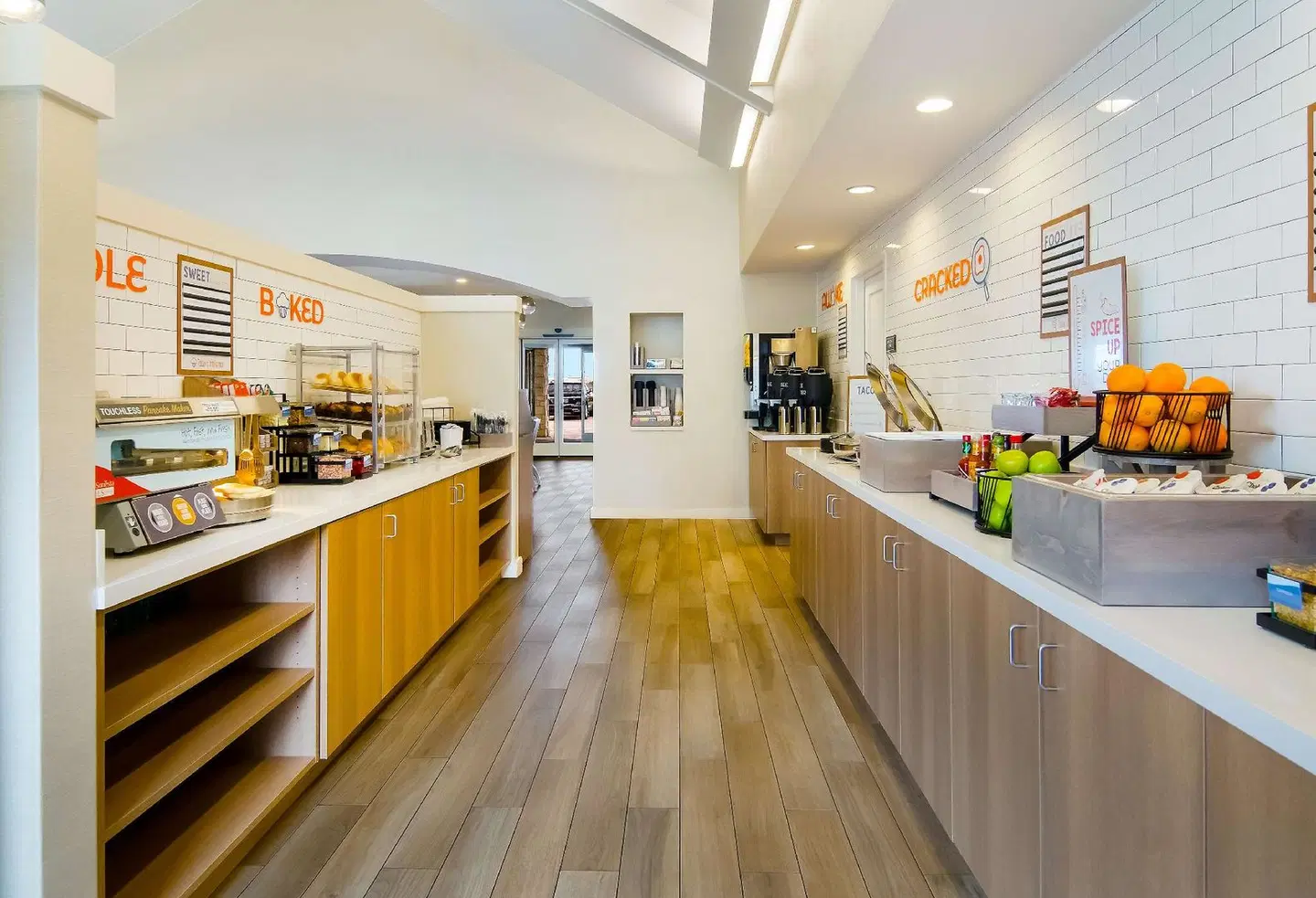 Sonesta ES Suites Annapolis Bar