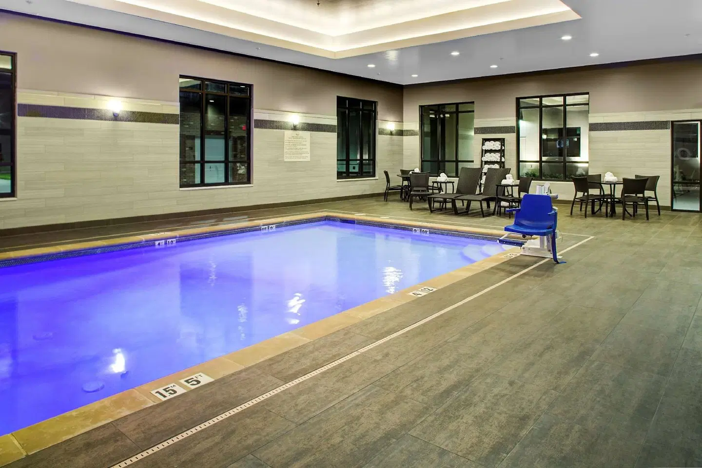 Hampton Inn & Suites Pittsburg Kansas Crossing Hallenbad