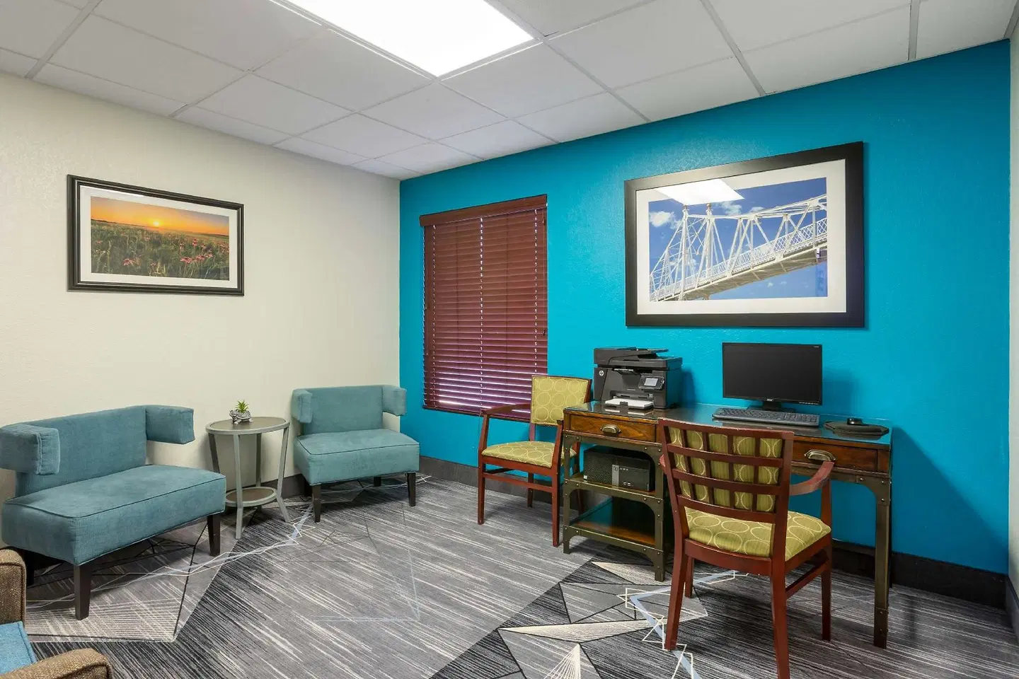 Best Western PLUS Springfield Airport ROOM_EXAMPLE