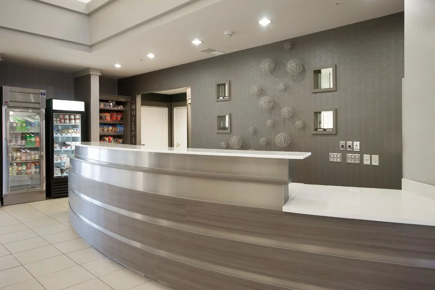 Residence Inn by Marriott Des Moines West at Jordan Creek Town Center LOUNGE_LOBBY