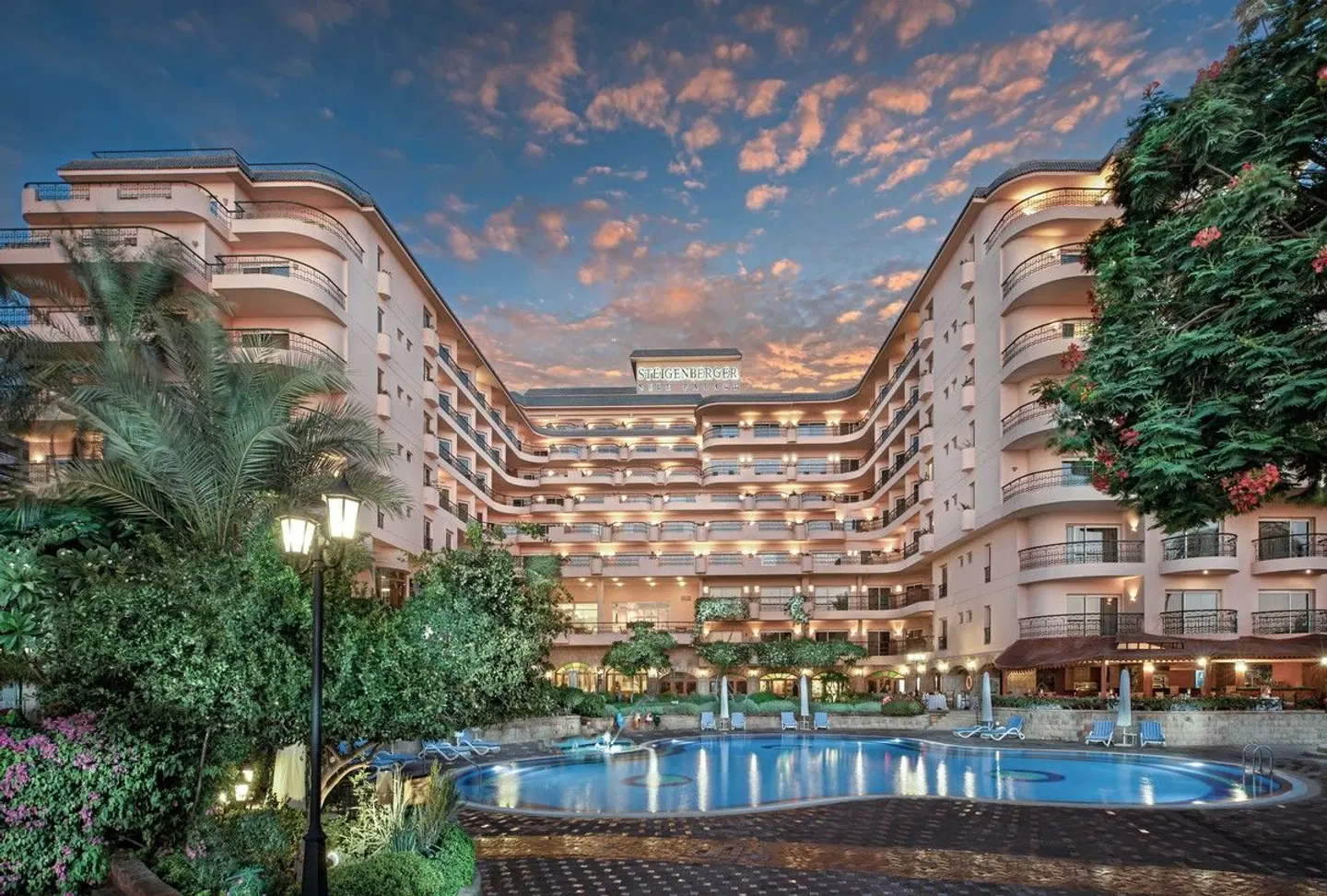 Steigenberger Nile Palace Hallenbad