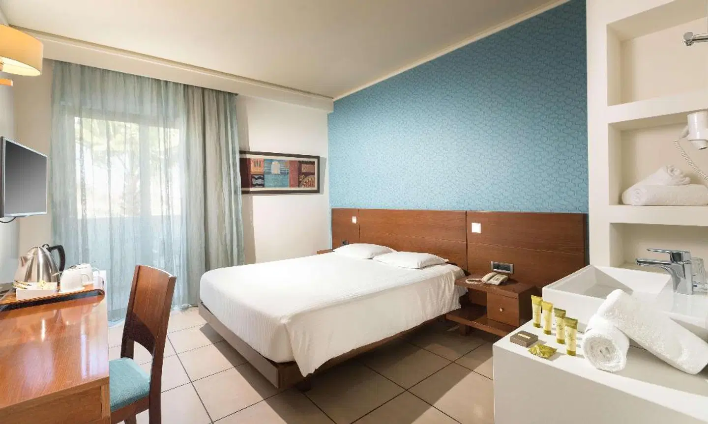 Blue Lagoon Resort ROOM_EXAMPLE