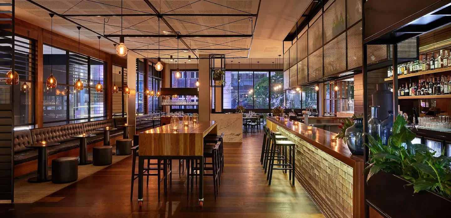 Hyatt Regency Brisbane Bar