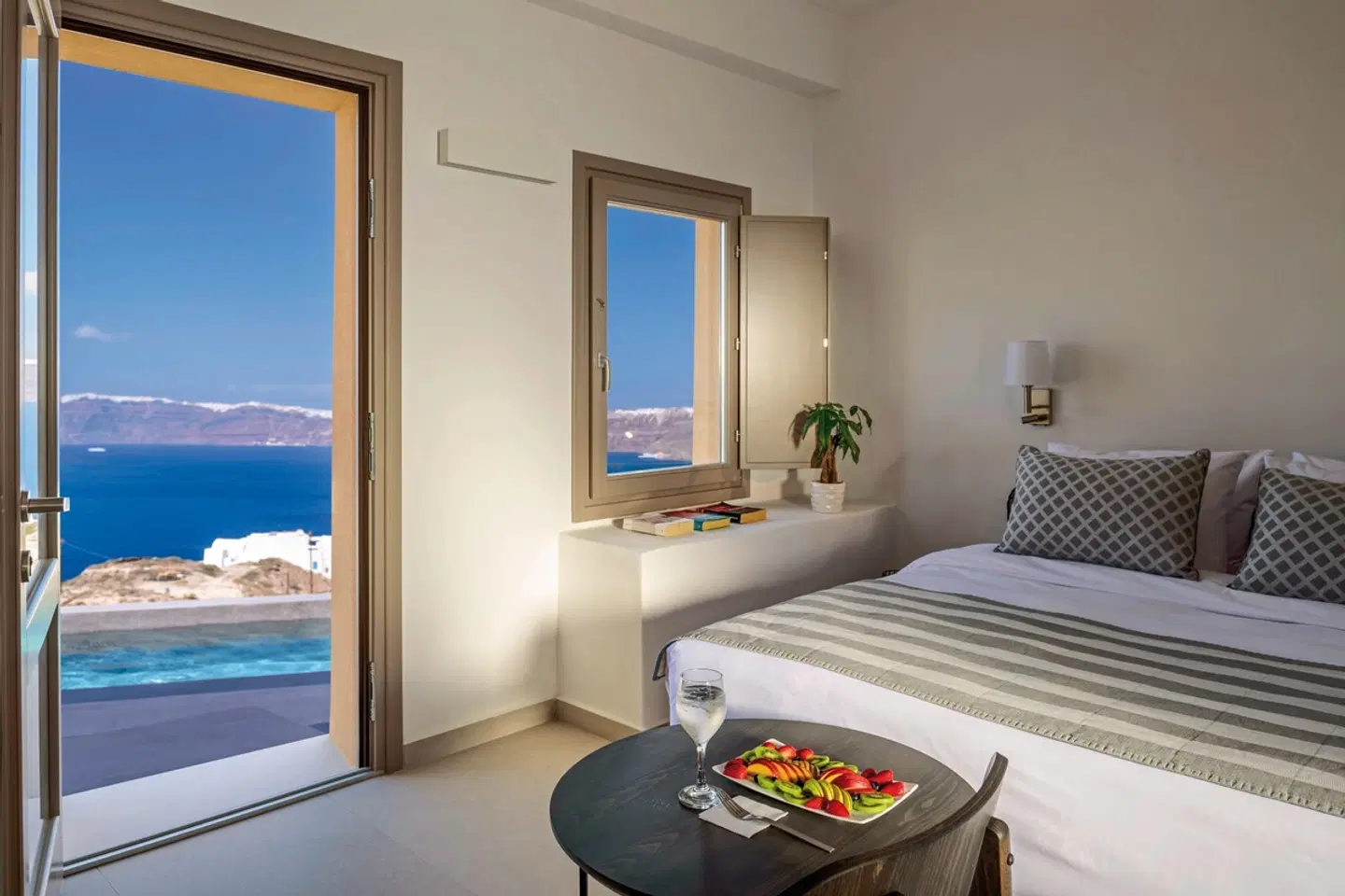 Kalestesia Suites ROOM_EXAMPLE