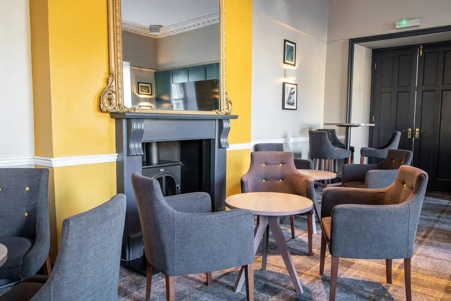 Arnos Manor LOUNGE_LOBBY
