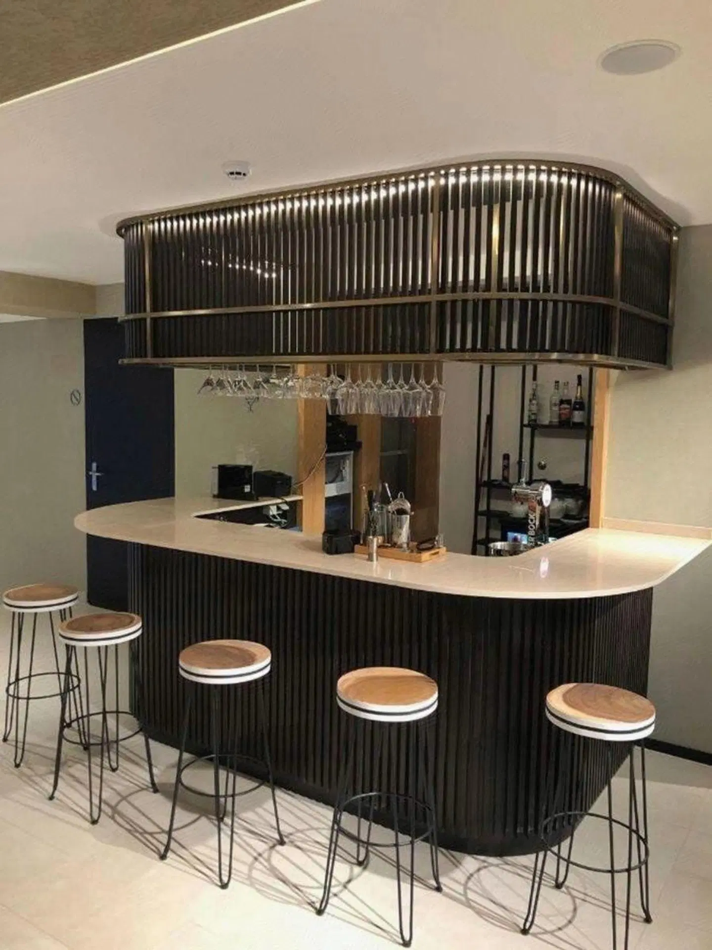 Omid Saldanha Hotel Bar