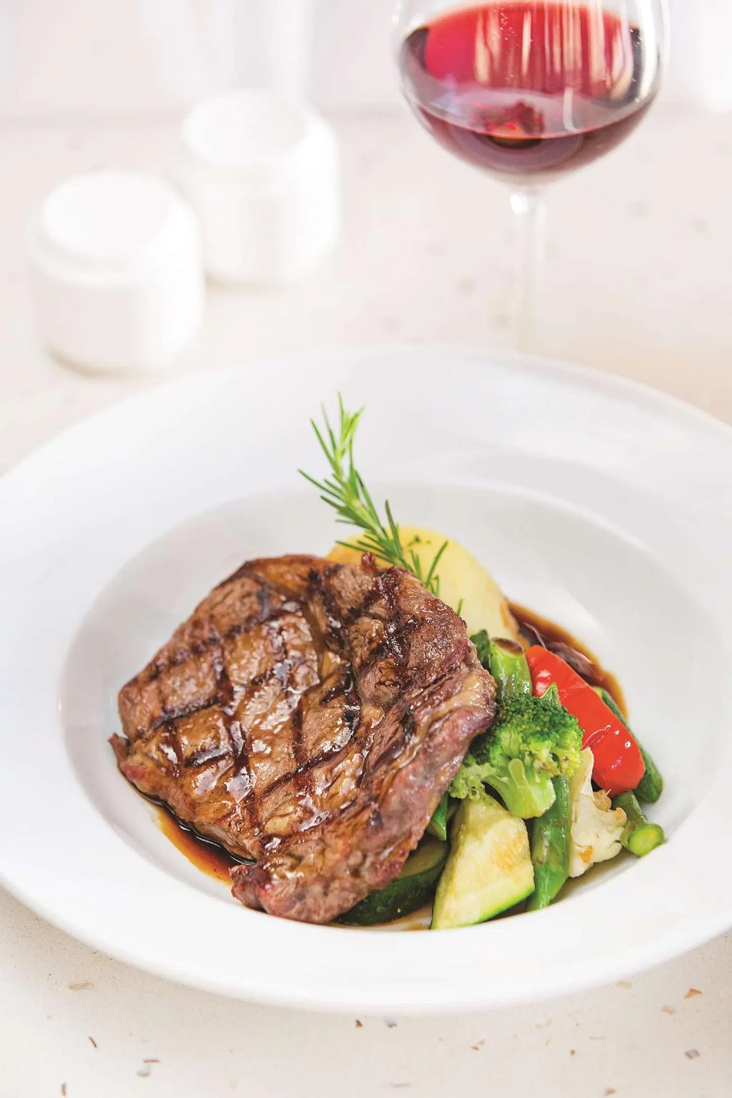 Oaks Broome Hotel Restaurant