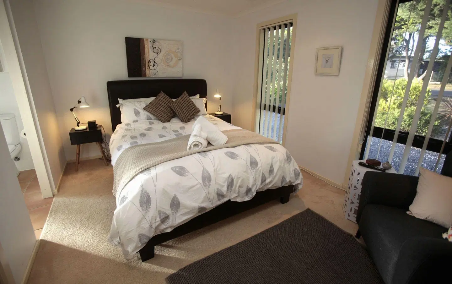 Hilltop Apartments Phillip Island ROOM_EXAMPLE