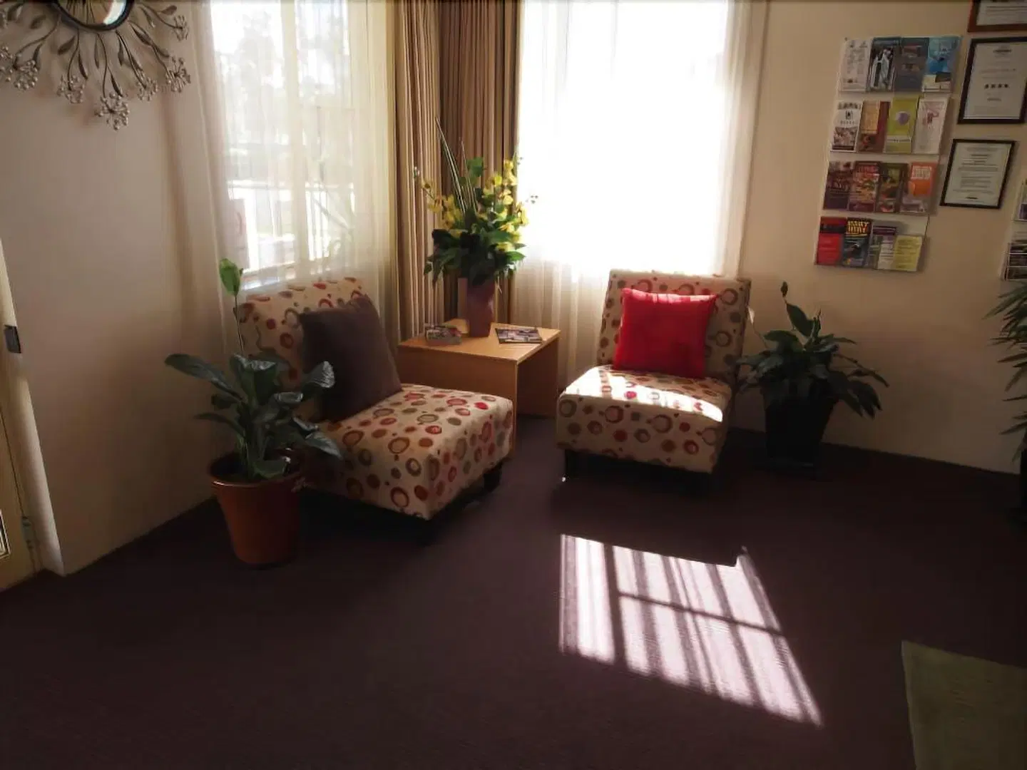 Golden Guitar Motor Inn ROOM_EXAMPLE