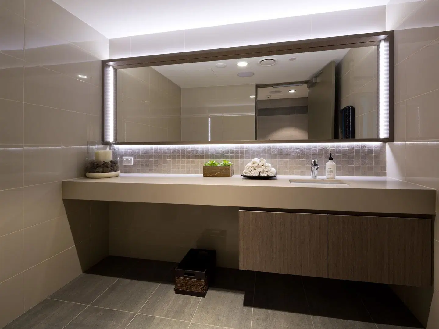 The Glen Hotel And Suites Badezimmer