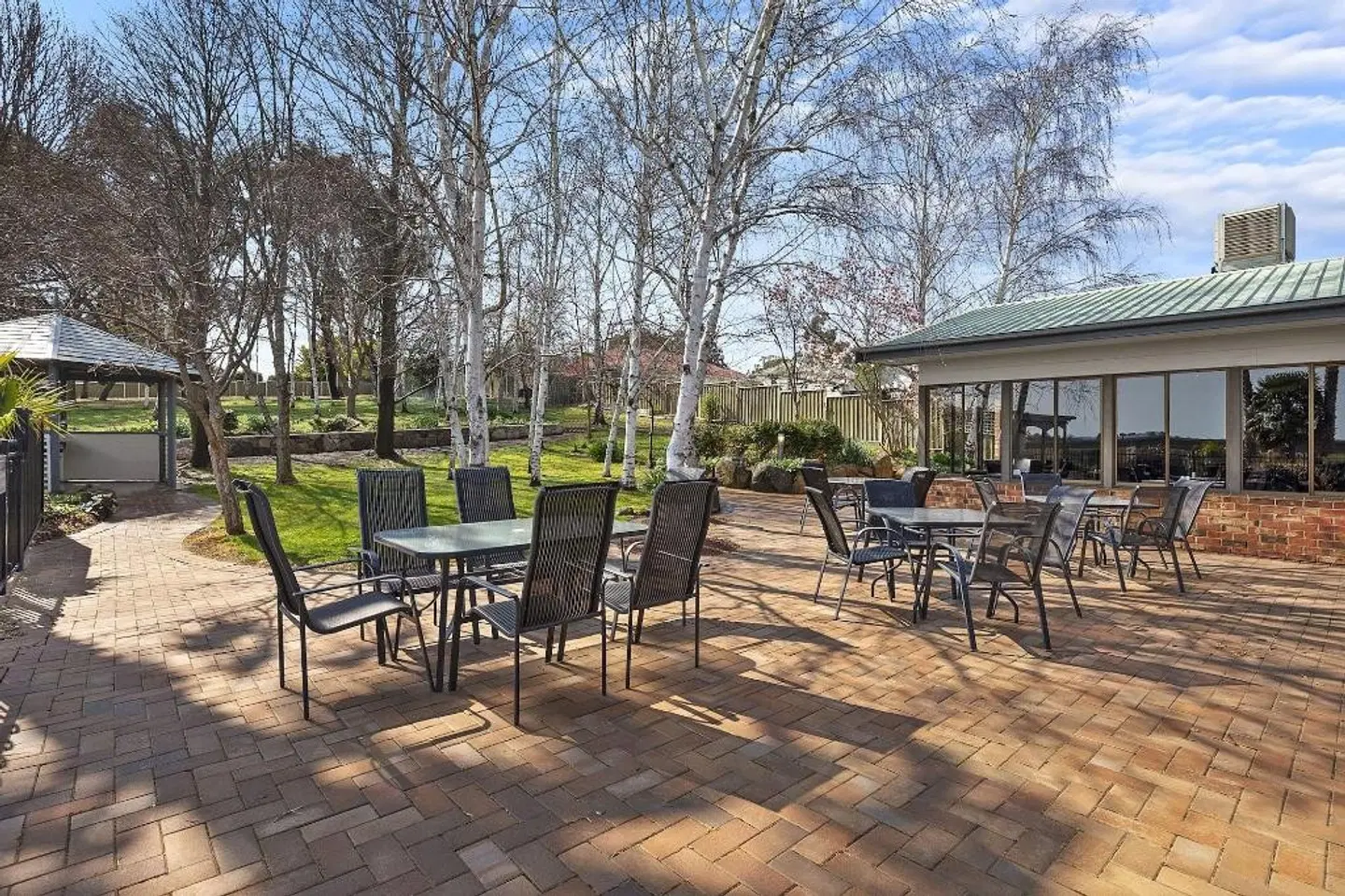 Thunderbird Motel Yass Terrasse